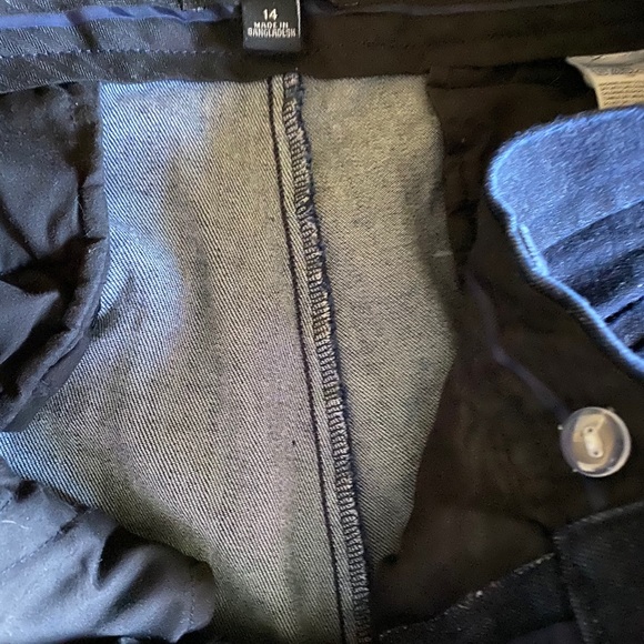 Women’s ankle pants and jeans - Picture 15 of 16